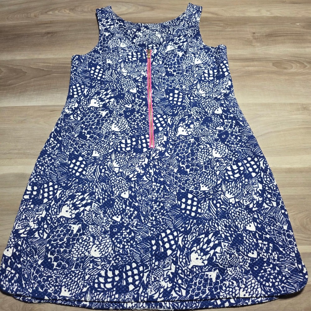 Lilly Pulitzer Shift Dress Women 8 Blue White Fish Print Crochet Lace Nautical - Picture 3 of 10